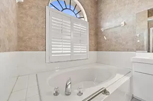 8405 Maybelle Dr, Weeki Wachee, FL 34613 - Photo 41