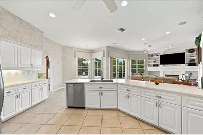 8405 Maybelle Drive, Weeki Wachee, FL 34613 - Photo 21
