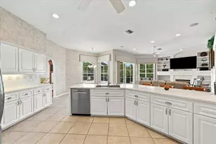 8405 Maybelle Dr, Weeki Wachee, FL 34613 - Photo 21