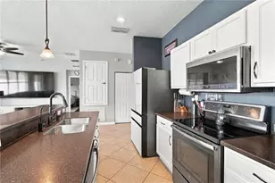 4429 Starlight Pointe Dr, Mulberry, FL 33860 - Photo 9