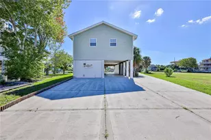 5046 Cedarbrook Ln, Hernando Beach, FL 34607 - Photo 3