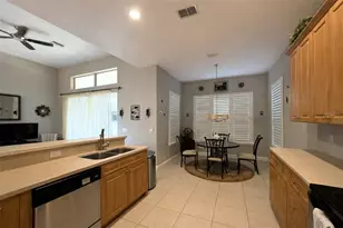 10127 Tria Dr, Weeki Wachee, FL 34613 - Photo 19