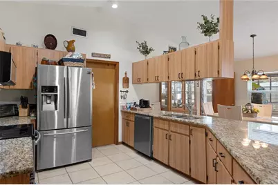 915 Stetson Terrace, Inverness, FL 34450 - Photo 13