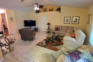 11026 Little St, Spring Hill, FL 34608 - Photo 9