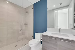 301 1st St S, Saint Petersburg, FL 33701 - Photo 43