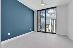 301 1st St S, Saint Petersburg, FL 33701 - Photo 43