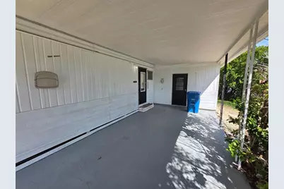 8453 Highpoint Boulevard, Brooksville, FL 34613 - Photo 3