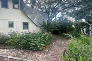 21004 Negril Ct, Lutz, FL 33558 - Photo 3