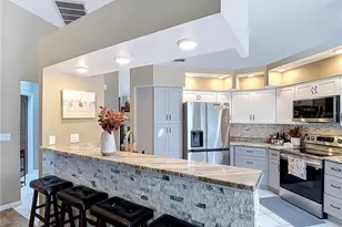 1051 Hook Dr, Spring Hill, FL 34608 - Photo 25
