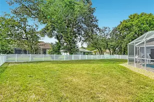 1051 Hook Dr, Spring Hill, FL 34608 - Photo 75