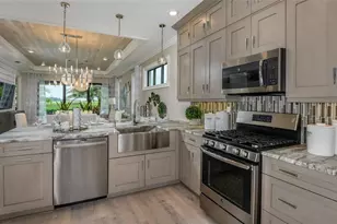 18352 Rockport Pl, Lakewood Ranch, FL 34211 - Photo 5