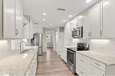 1615 Bunker Hill Drive, Sun City Center, FL 33573 - Photo 15