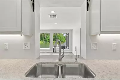 1615 Bunker Hill Drive, Sun City Center, FL 33573 - Photo 21