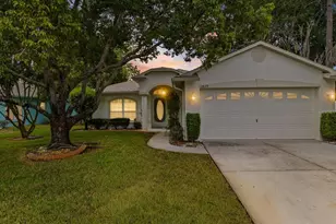 11829 Ivywood Pl, New Port Richey, FL 34654 - Photo 1