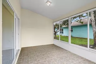 11829 Ivywood Pl, New Port Richey, FL 34654 - Photo 33