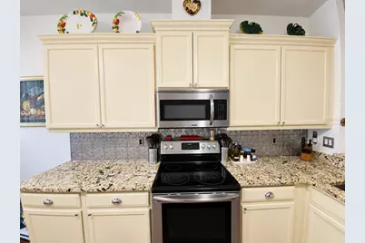 11404 Deercroft Court, Spring Hill, FL 34609 - Photo 5
