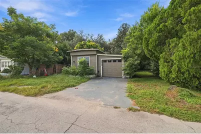 35012 Glosson Circle, Zephyrhills, FL 33541 - Photo 13