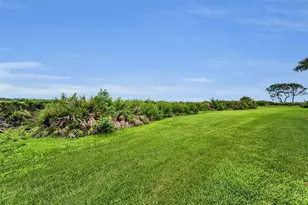 1813 Mariner Dr, Tarpon Springs, FL 34689 - Photo 47