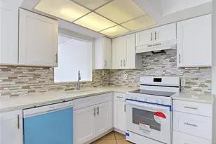 13538 Leslie Dr, Hudson, FL 34667 - Photo 27
