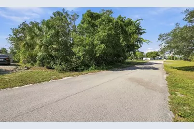 00 Manchester Street, Spring Hill, FL 34606 - Photo 17