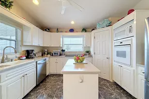 13540 Maria Dr, Hudson, FL 34667 - Photo 29