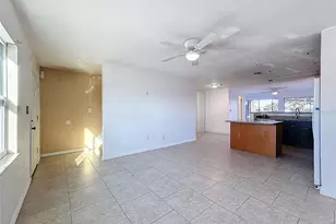 9201 Tudor Dr, Tampa, FL 33615 - Photo 9