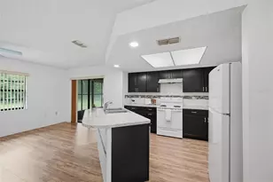 7422 Balsam St, Spring Hill, FL 34606 - Photo 7
