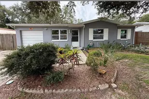953 Cedarwood Ave, Dunedin, FL 34698 - Photo 1