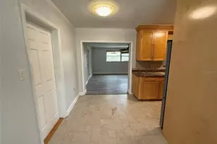 953 Cedarwood Ave, Dunedin, FL 34698 - Photo 5