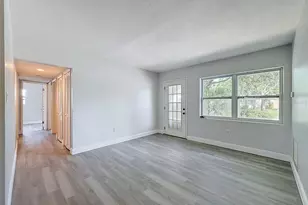953 Cedarwood Ave, Dunedin, FL 34698 - Photo 5