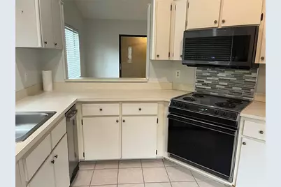 8180 Sturbridge Court #C, Weeki Wachee, FL 34613 - Photo 9
