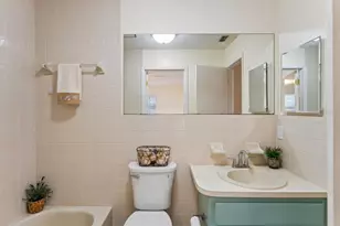 6709 Devonshire Ln, New Port Richey, FL 34654 - Photo 3