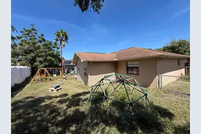 11433 Brown Bear Lane, Port Richey, FL 34668 - Photo 15