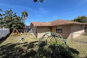 11433 Brown Bear Ln, Port Richey, FL 34668 - Photo 15