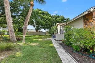 9915 Whitworth Ct, New Port Richey, FL 34655 - Photo 37