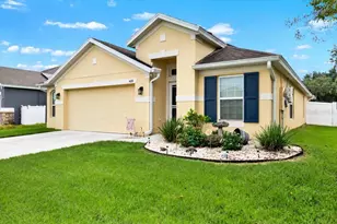 14076 Finsbury Dr, Spring Hill, FL 34609 - Photo 1
