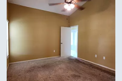 30702 Iverson Drive, Wesley Chapel, FL 33543 - Photo 11