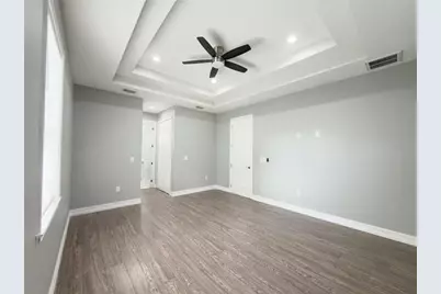 3920 W Crenshaw Street, Tampa, FL 33614 - Photo 27