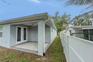 3920 W Crenshaw St, Tampa, FL 33614 - Photo 7
