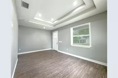 3920 W Crenshaw Street, Tampa, FL 33614 - Photo 15