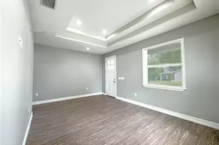 3920 W Crenshaw St, Tampa, FL 33614 - Photo 15