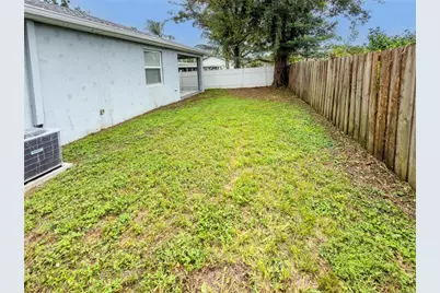 3920 W Crenshaw Street, Tampa, FL 33614 - Photo 9