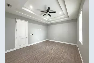 3920 W Crenshaw Street, Tampa, FL 33614 - Photo 25