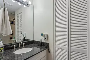 583 Longwood Ct, Oldsmar, FL 34677 - Photo 43