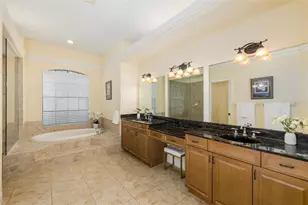 10640 Pontofino Cir, Trinity, FL 34655 - Photo 19