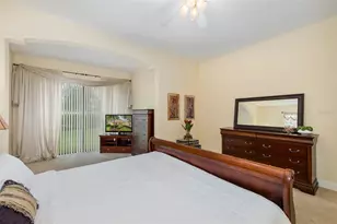10640 Pontofino Cir, Trinity, FL 34655 - Photo 17