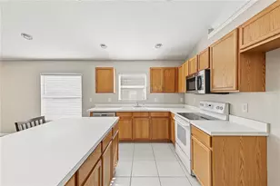 5125 Ayrshire Dr, Spring Hill, FL 34609 - Photo 11