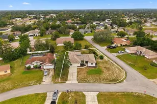 13329 Mitten Ln, Spring Hill, FL 34609 - Photo 43