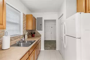 7121 Catalina St, Spring Hill, FL 34606 - Photo 17