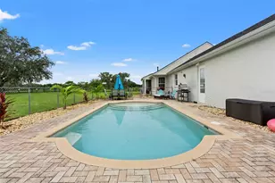 18351 Kuka Ln, Spring Hill, FL 34610 - Photo 47